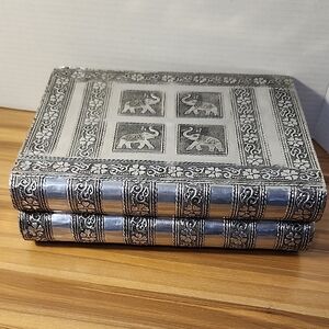 Silver Elephant Design Jewelry Box